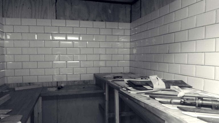 A custom made, mobile catering trailer for street food traders, private even caterers, and food markets stall holders. Made in th UK with an artistic, eye catching, industrial style look. Contact for your custom made trailer.